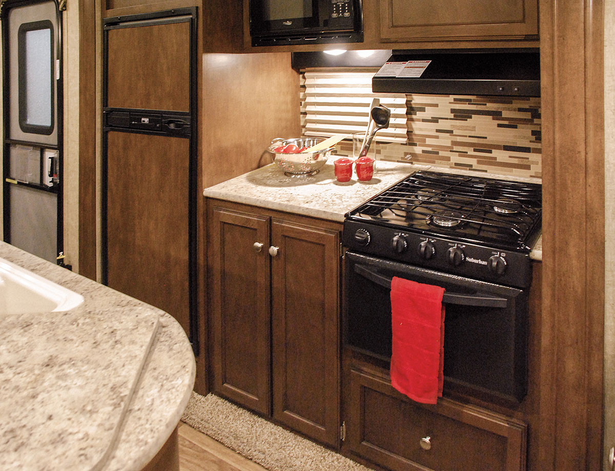 2016 SportTrek ST320VIK Travel Trailer Venture RV