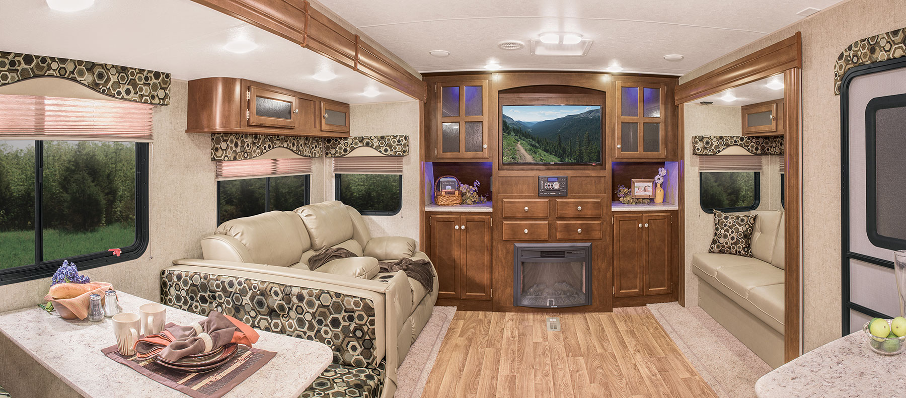 2016 SportTrek ST323VFL Travel Trailer | Venture RV