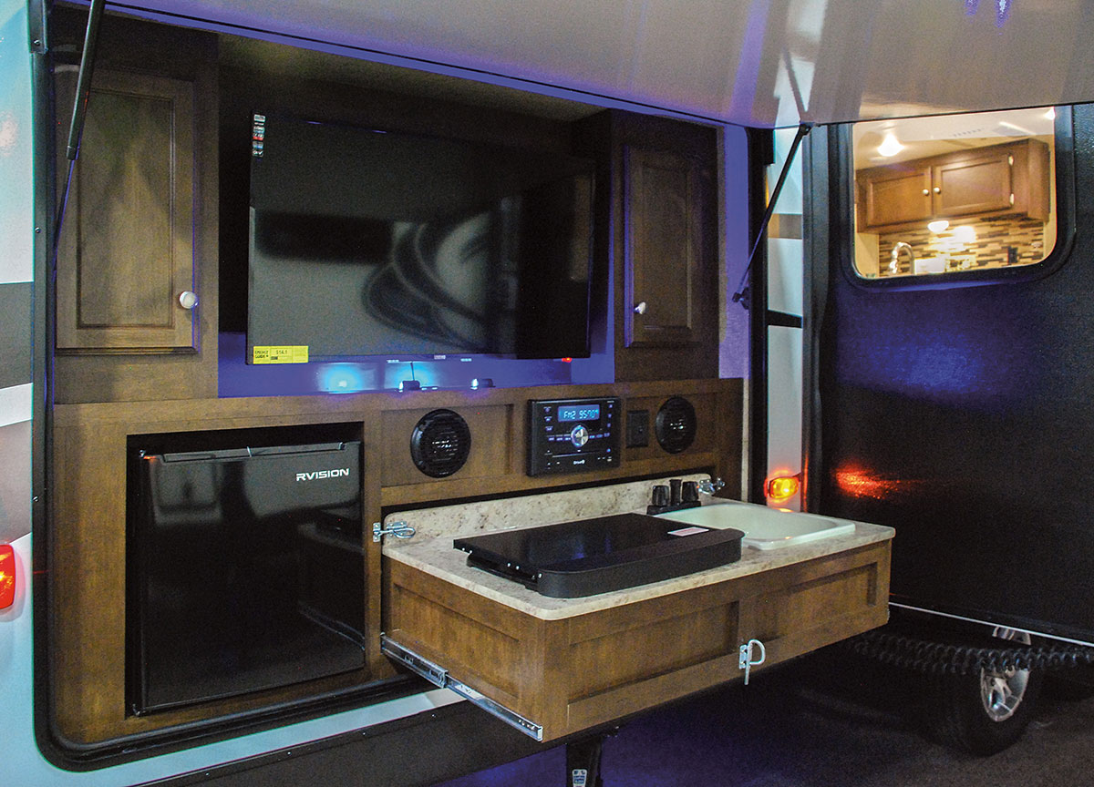 2016 SportTrek ST327VIK Travel Trailer | Venture RV