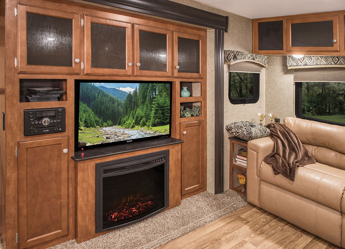 2016 SportTrek Touring Edition STT343VIK Travel Trailer | Venture RV