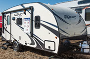 2017 Venture RV Sonic Lite SL168VRB Travel Trailer Exterior