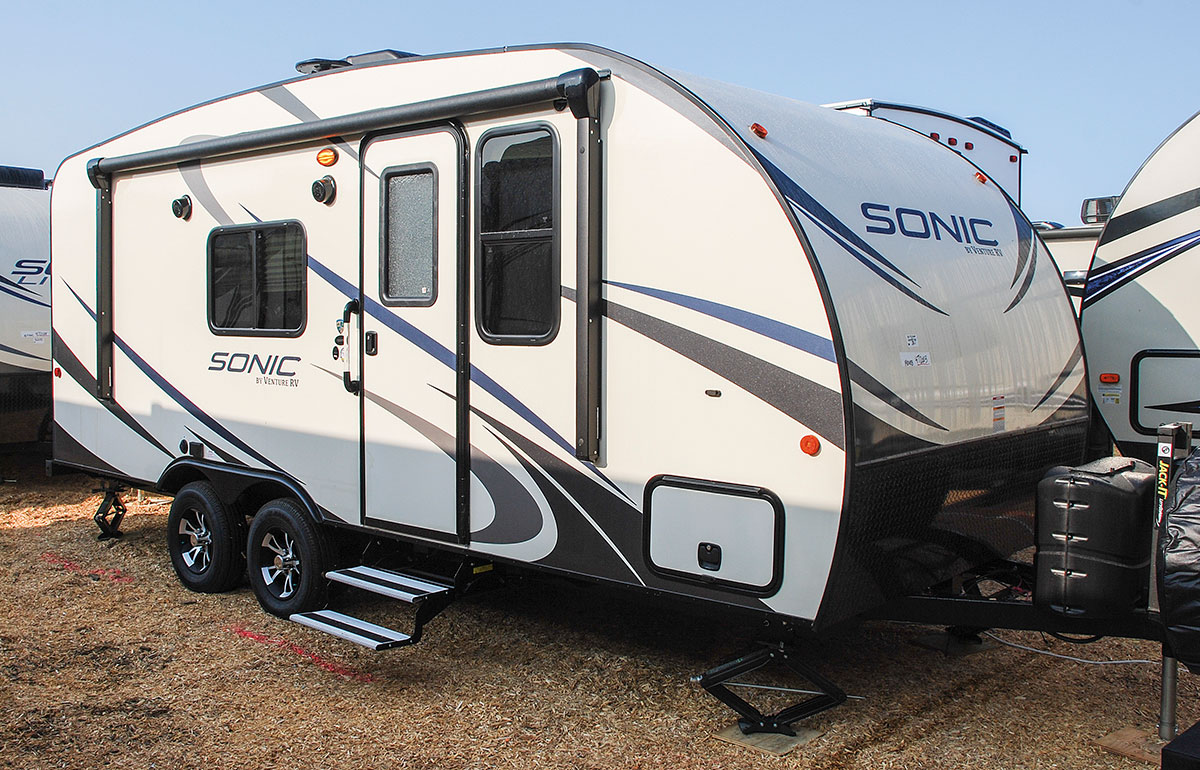 sonic 19 ft travel trailer