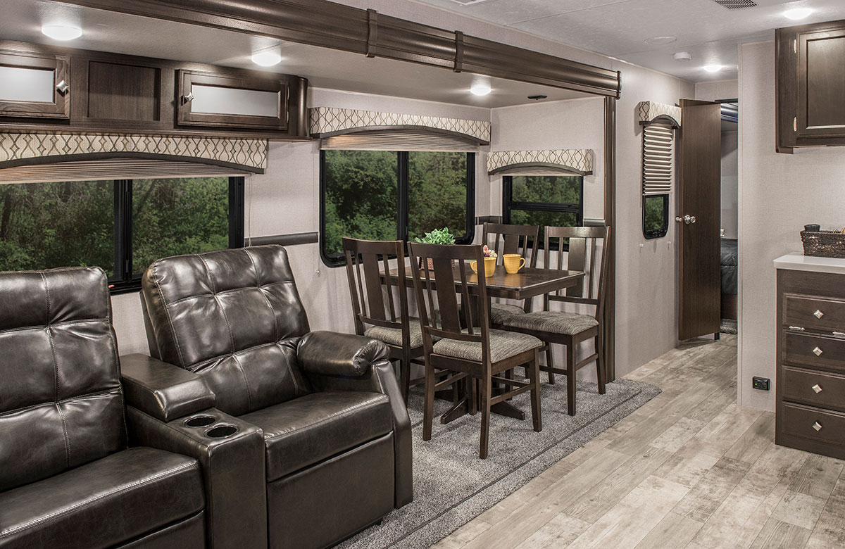 Sporttrek Touring Edition Stt322vrl Travel Trailer