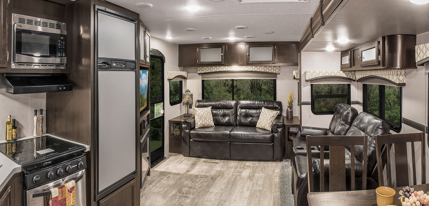 Sporttrek Touring Edition Stt322vrl Travel Trailer