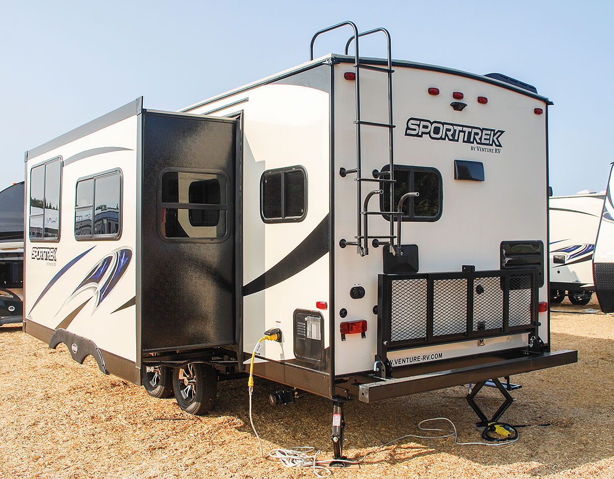 2018 SportTrek ST251VRK Travel Trailer Venture RV