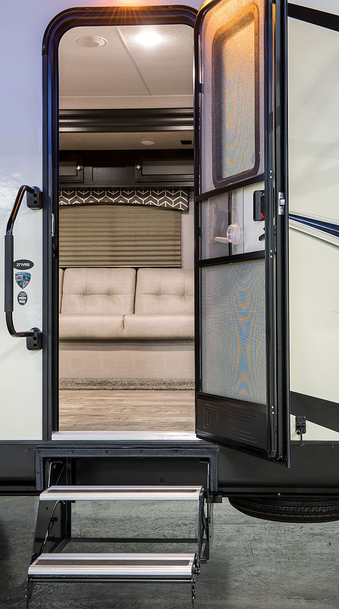 2018 SportTrek ST251VRK Travel Trailer Venture RV