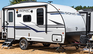 2019 Venture RV Sonic SN220VBH Travel Trailer Exterior Front 3-4 Door Side