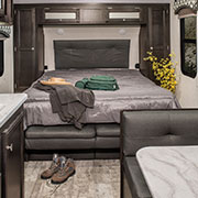 2019 Venture RV Sonic SN190VRB Travel Trailer Bed