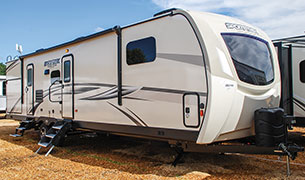 2019 Venture RV SportTrek Touring Edition STT343VBH Travel Trailer Exterior Front 3-4 Door Side