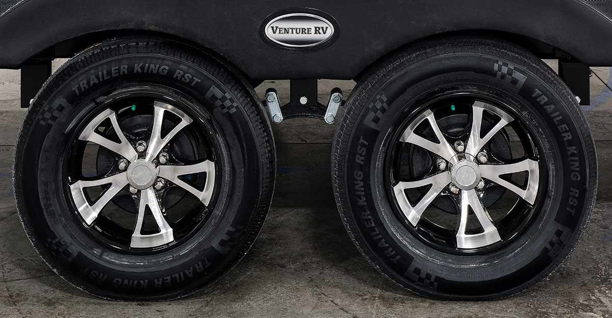 Venture Rv Wheel 2019 SportTrek ST221VRB Travel Trailer | Venture RV