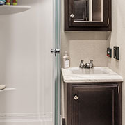 2019 Venture RV SportTrek ST271VMB Travel Trailer Shower