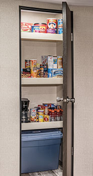 Stratus SR261VRK Travel Trailer Motion-Lit Walk-In Pantry