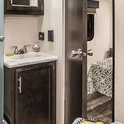 2019 Venture RV Stratus SR271VRS Travel Trailer Bathroom