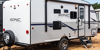 2019 Venture RV Sonic Lite SL169VUD Travel Trailer Exterior Rear 3-4 Door Side