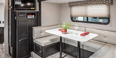 2019 Venture RV Sonic SN220VRB Travel Trailer Dinette