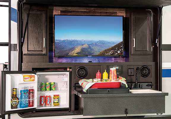 2020 Venture RV SportTrek ST332VBH Travel Trailer Exterior Kitchen