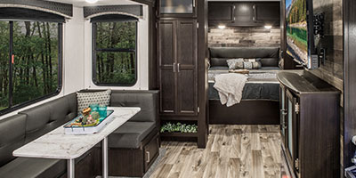 2020 Venture RV SportTrek ST241VMS Travel Trailer Dinette