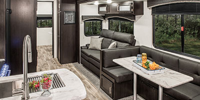 2020 Venture RV SportTrek ST332VBH Travel Trailer Dinette