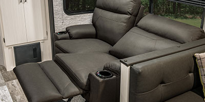 2020 Venture RV Stratus SR281VBH Travel Trailer Theater Seating Right Reclined