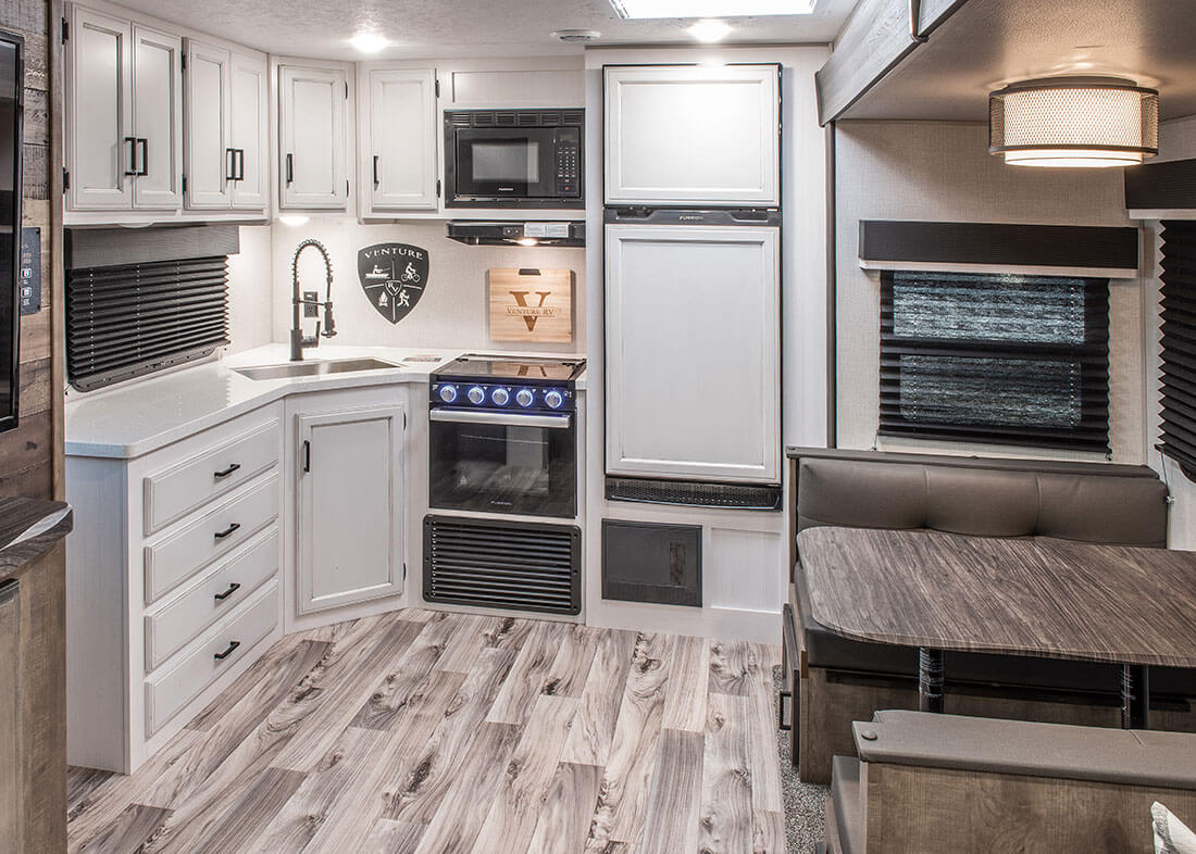 2023 Venture RV SportTrek Touring Edition STT272VRK Travel Trailer Kitchen