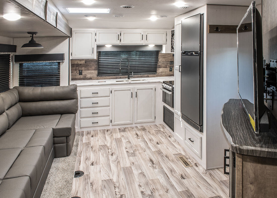 2022 Venture RV SportTrek ST251VFK Travel Trailer Kitchen