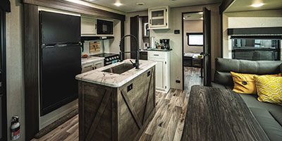 2023 Venture RV SportTrek ST333VIK Travel Trailer Interior