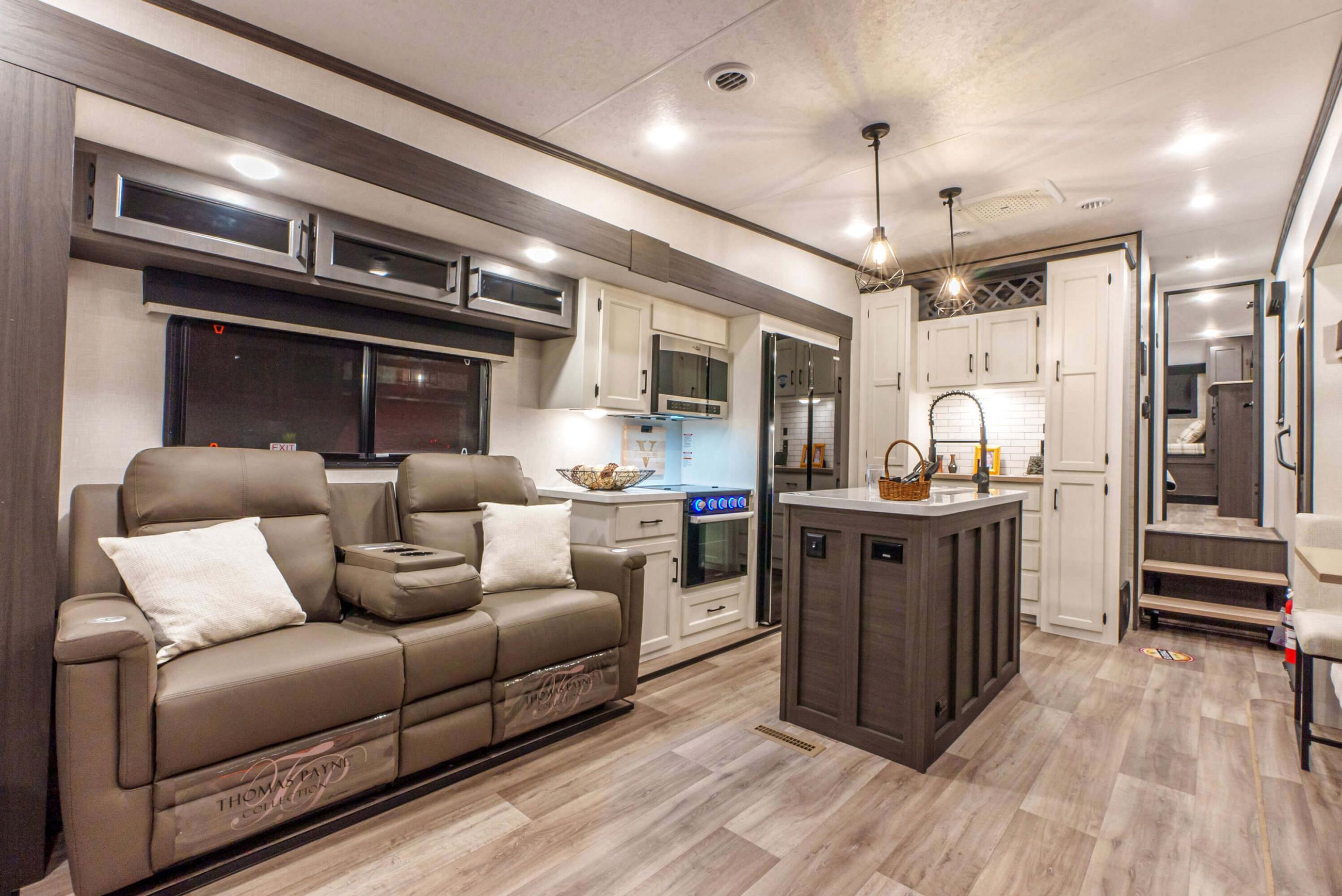 2025 SportTrek Touring STTF353VIK Fifth Wheel | Venture RV