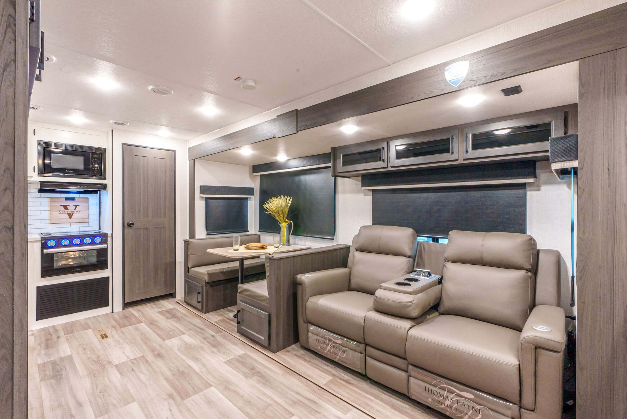 2025 SportTrek ST291VRK Travel Trailer | Venture RV