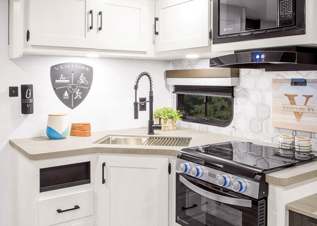 2026 Venture RV Sienna SA241VRD Travel Trailer Kitchen