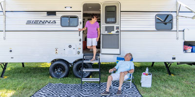 2026 Venture RV Sienna SA251VRB Travel Trailer Exterior Lifestyle 6