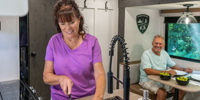 2026 Venture RV Sienna SA251VRB Travel Trailer Interior Lifestyle 14