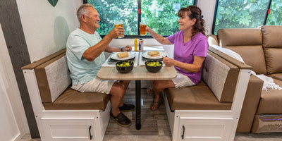 2026 Venture RV Sienna SA251VRB Travel Trailer Interior Lifestyle 17