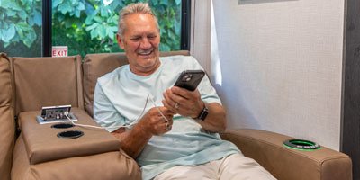 2026 Venture RV Sienna SA251VRB Travel Trailer Interior Lifestyle 8