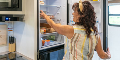 2026 Venture RV Sienna SA251VRB Travel Trailer Interior Lifestyle 9