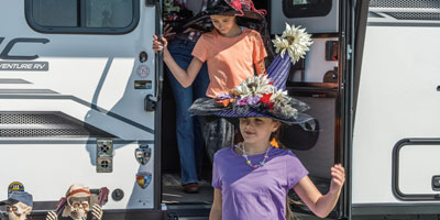 2025 Venture RV Sonic Lite SL169VUD Travel Trailer Lifestyle Exterior Halloween 9