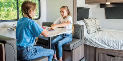 2025 Venture RV Sonic Lite SL169VUD Travel Trailer Lifestyle Interior 3