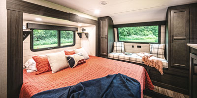 2026 Venture RV SportTrek Touring Edition STTF353VRK Fifth Wheel Interior 0051