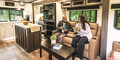 2026 Venture RV SportTrek Touring Edition STTF353VRK Fifth Wheel Interior 0285
