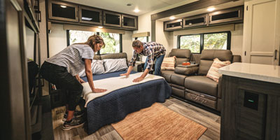 2025 Venture RV SportTrek Touring Edition STT343VIK Travel Trailer Interior 02822
