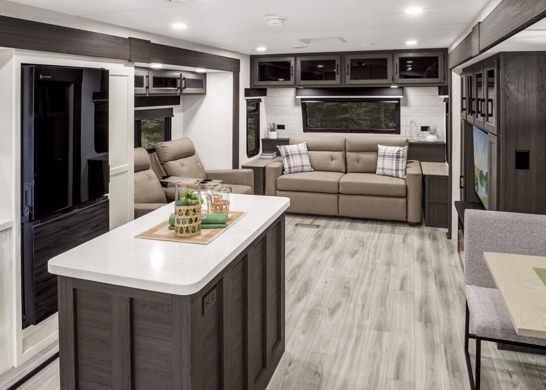 2026 Venture RV SportTrek Touring Edition STT333VMI Luxury Travel Trailer Living Room