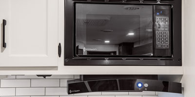 2026 Venture RV SportTrek Touring Edition STT272VRK Travel Trailer Kitchen Microwave