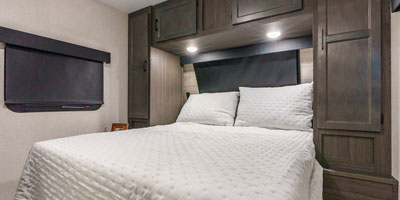 2025 Venture RV SportTrek ST291VRK Travel Trailer Bedroom