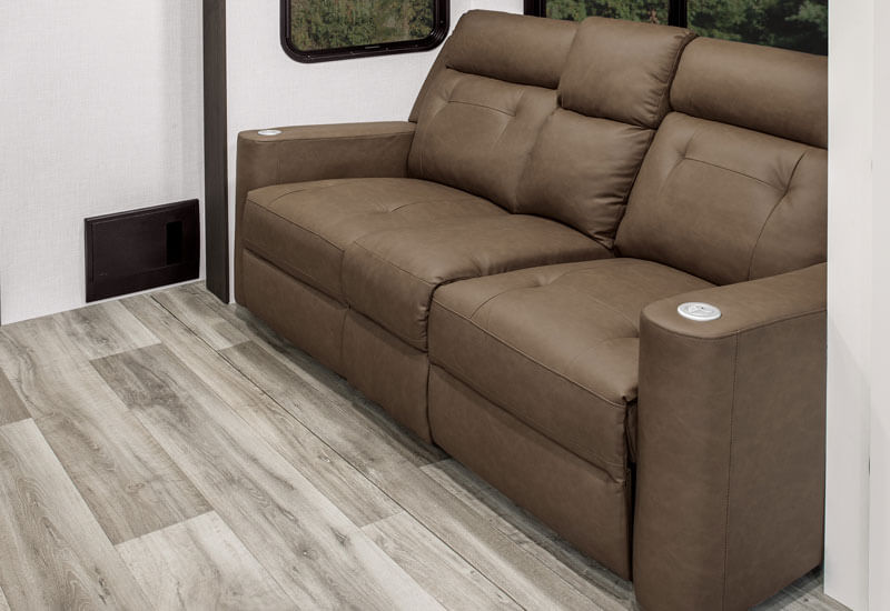 2026 Venture RV SportTrek ST271VRB Travel Trailer Beauflor Flush Floor Slideouts