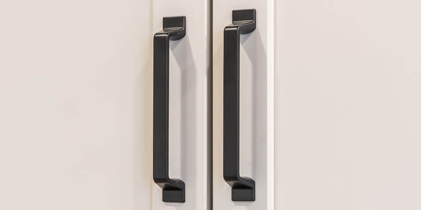 2027 Venture RV SportTrek Cabinet Hardware