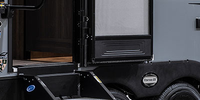 2023 Venture RV Stratus SR261VRB Travel Exterior Steps