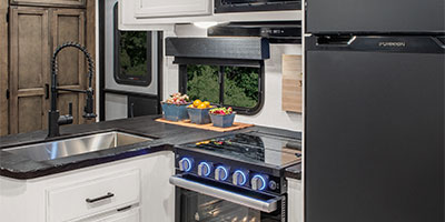 2024 Venture RV Stratus SR291VQB Travel Trailer Kitchen Cabinets