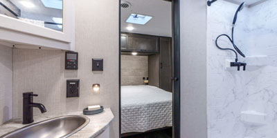 2025 Venture RV Stratus SR241VRK Travel Trailer Bathroom and Bedroom
