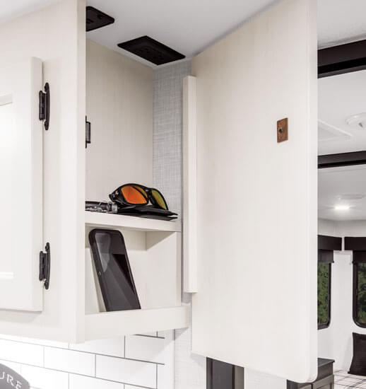 2026 Venture RV Stratus SR282VFD Travel Trailer SafeTek Box Hidden Charging Station