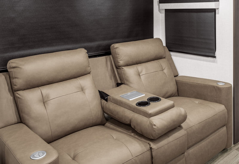 2026 Venture RV Stratus SR282VFD Travel Trailer Theater Seats