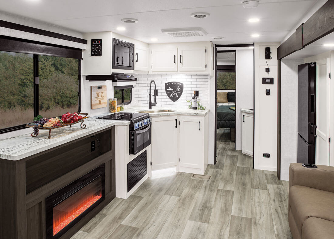 2026 Venture RV Stratus SR282VFD Ultra Lite Travel Trailer Kitchen